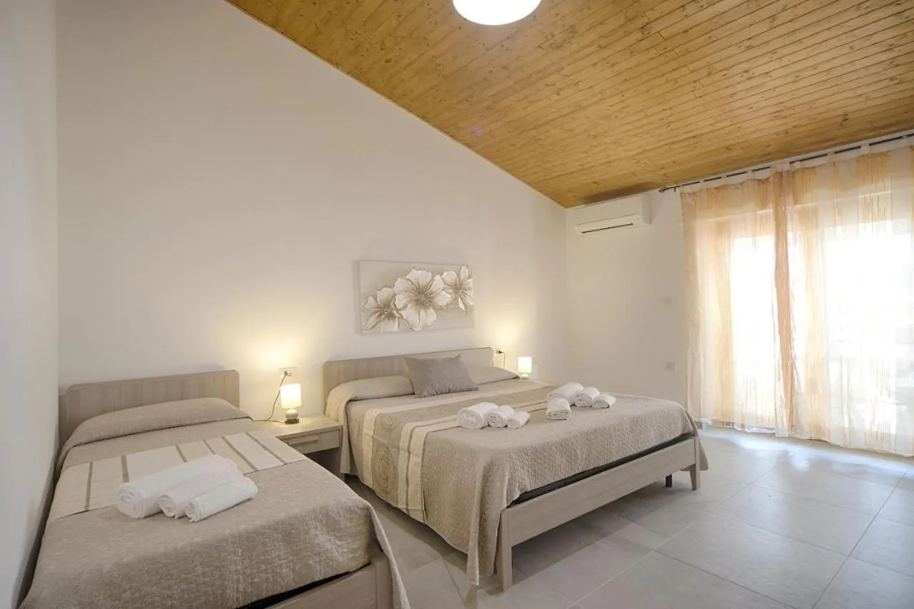 Casa Lucia Hotel Olbia 3*,  Italy