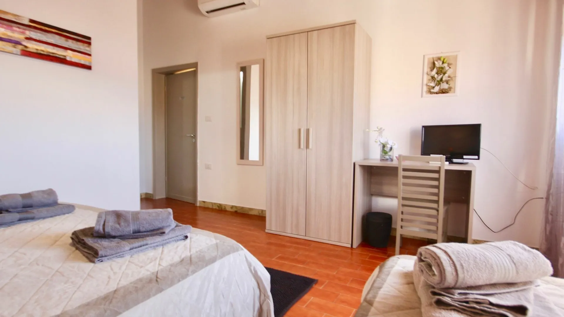 *** Pensjonat Hotel Casa Lucia Olbia Włochy